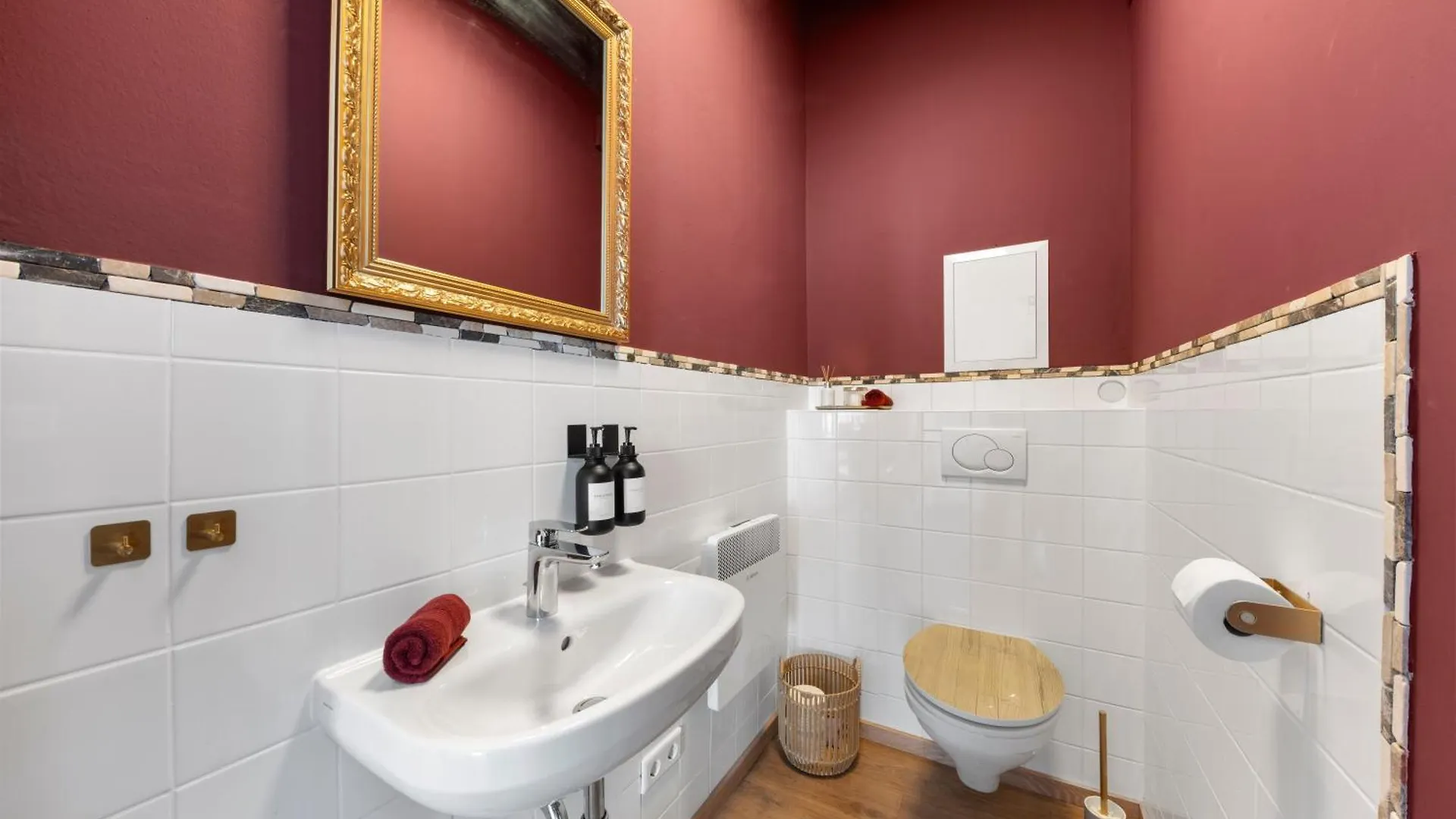 Boutique-Apartment Liebelei Miesbach, Zentral, Terrasse, Parkplatz 0*, Miesbach Germany