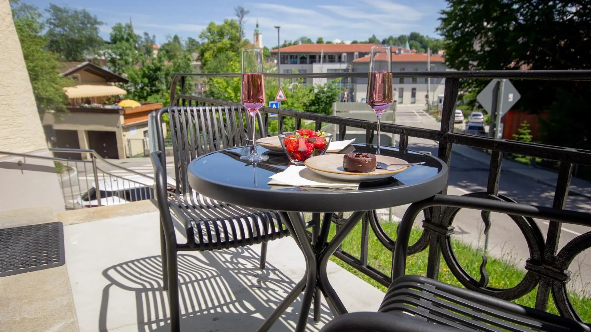 Apartment Boutique-Apartment Liebelei Miesbach, Zentral, Terrasse, Parkplatz